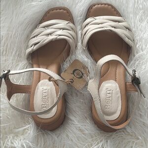 Born Women's Tan and Cream Sandals